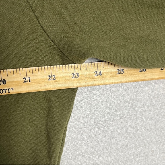 ZYIA Women's Calmness Pocket V-Neck Cropped Hoodie Sweatshirt Olive Size Large - Picture 5 of 8